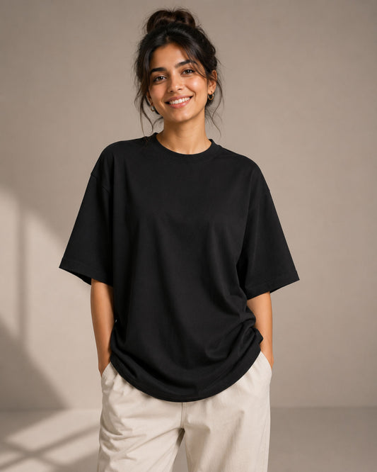 Noir Ease Oversized Tee