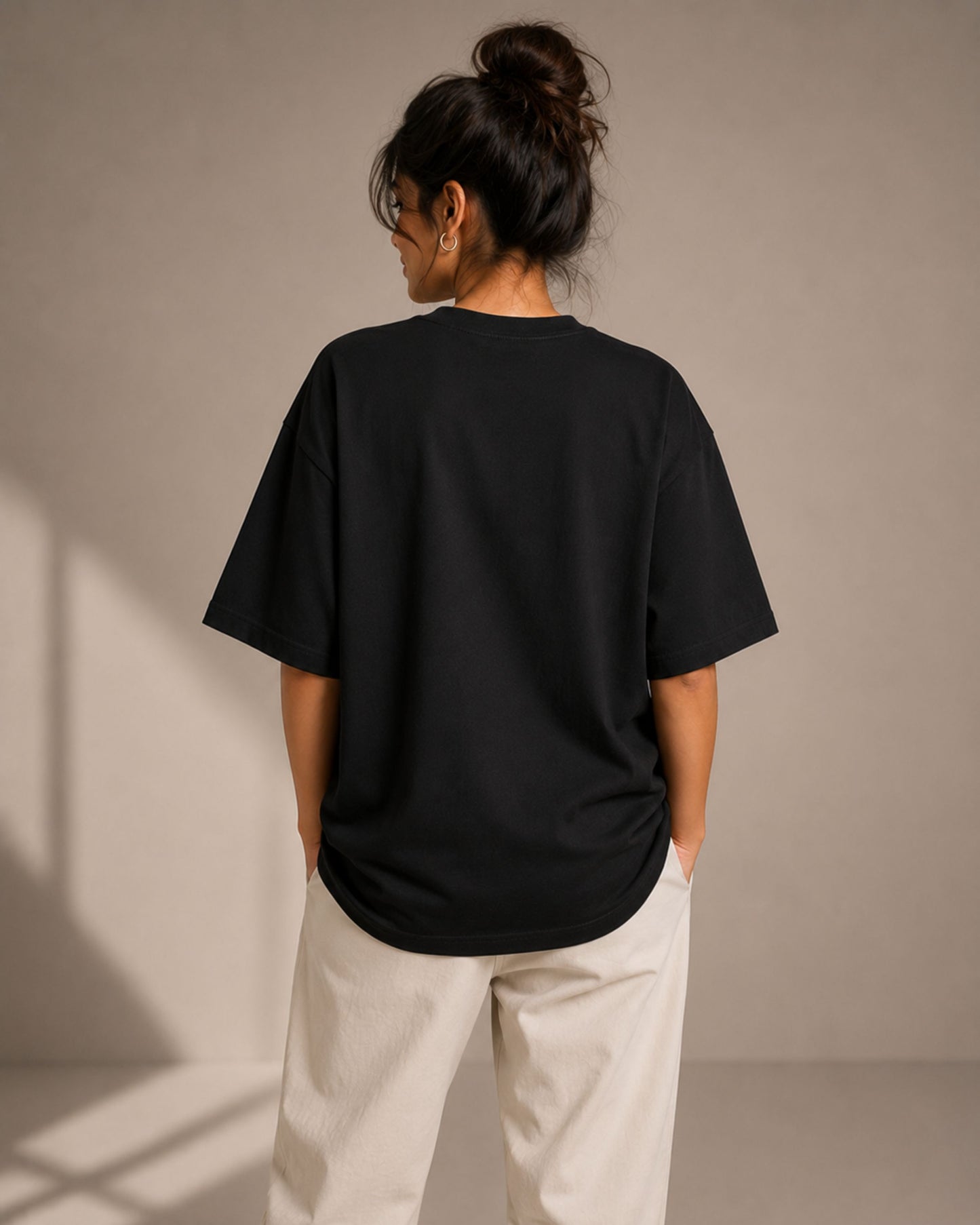 Noir Ease Oversized Tee