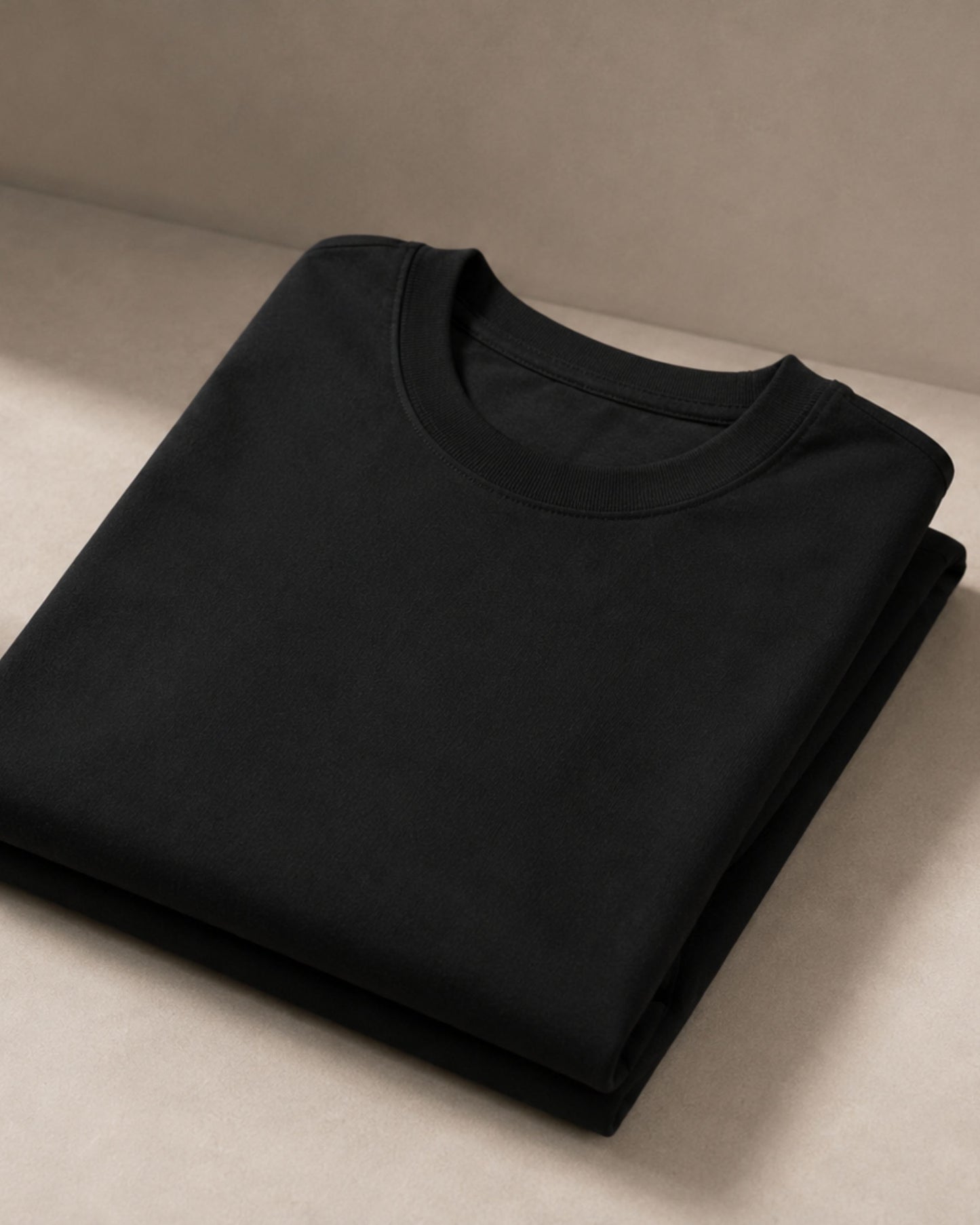 Noir Ease Oversized Tee